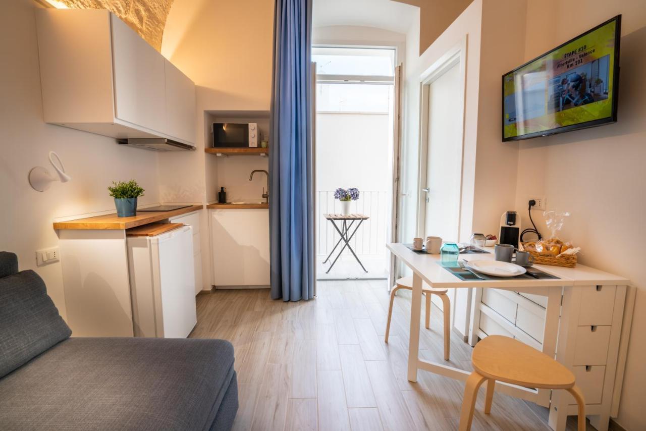 Vico Blu Hotel Полиняно а Маре Екстериор снимка